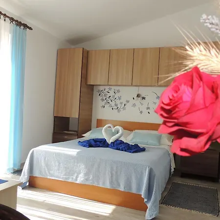 Barcarola * Pag Town